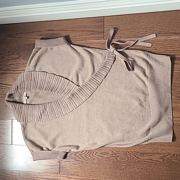 RW short sleeve sweater size s - Picture 2 of 9